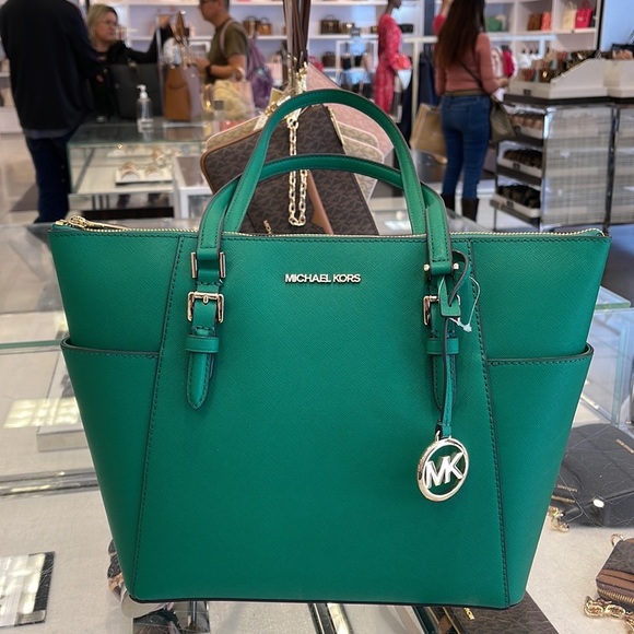 MICHAEL KORS Charlotte Large Leather Top-Zip Tote
Palmetto Green 
NWT - Picture 1 of 16